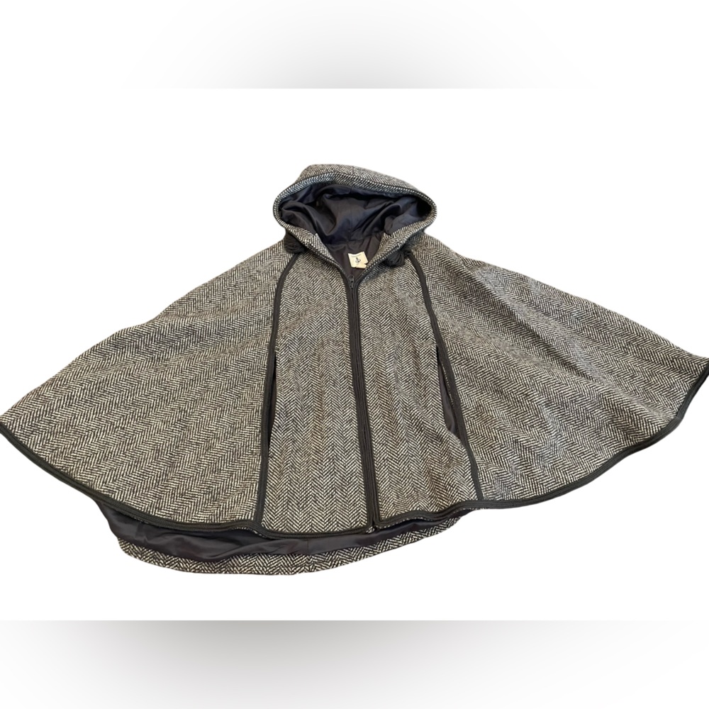Lands' End Black and Gray Hooded Cape
